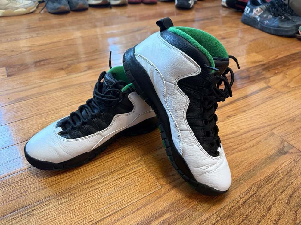 Air Jordan 10 Retro Seattle Supersonics Sneakers Size 11